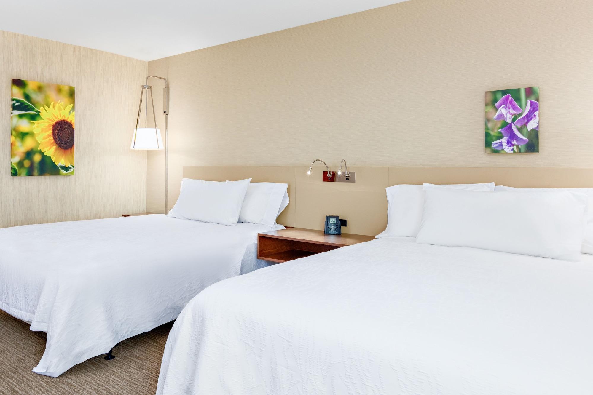 Hilton Garden Inn Фолсом Экстерьер фото