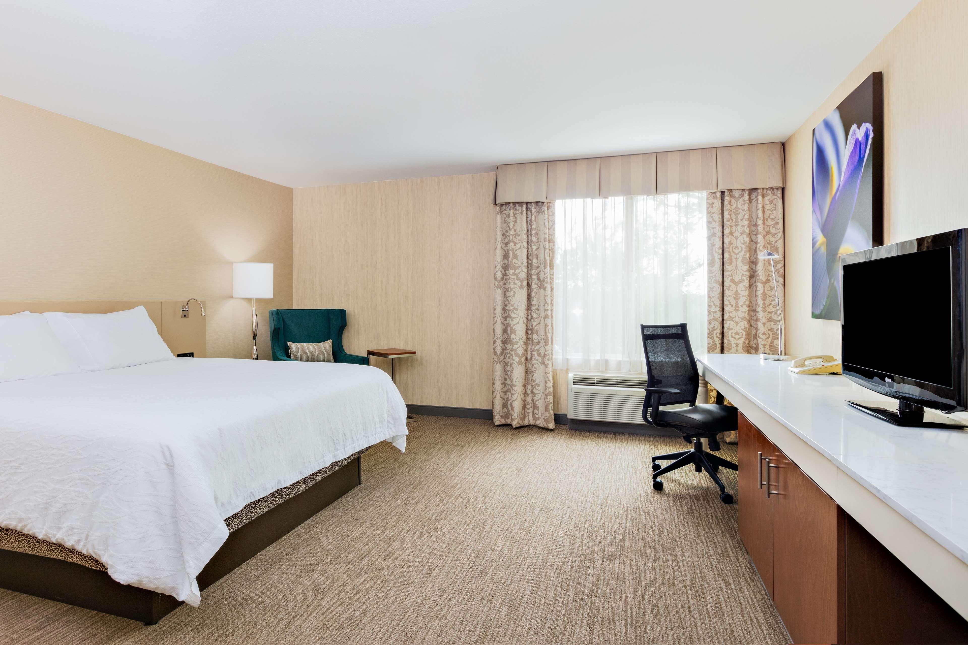 Hilton Garden Inn Фолсом Экстерьер фото