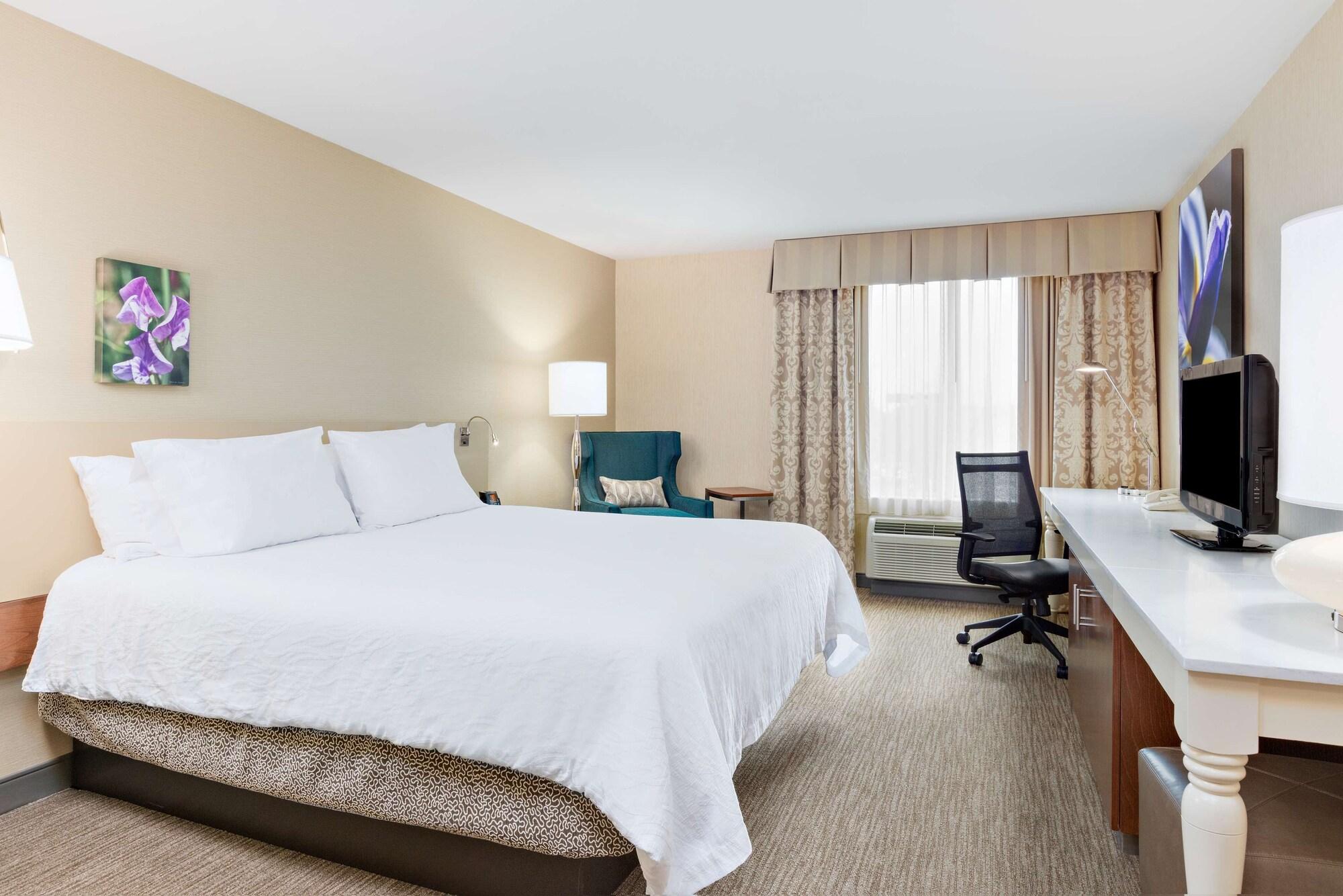 Hilton Garden Inn Фолсом Экстерьер фото